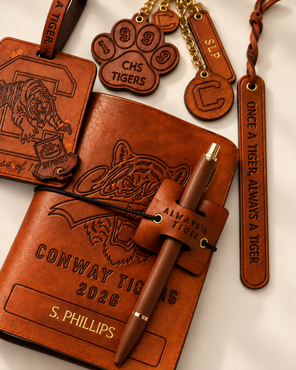 Conway Tigers Deluxe Leather Gift Bundle